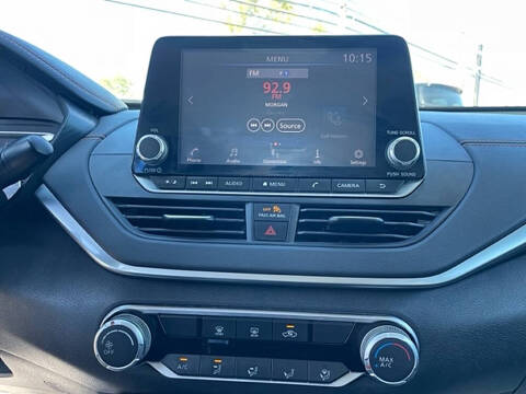 2020 Nissan Altima 2.5 SR