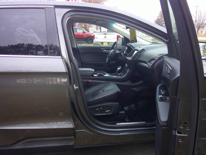 2018 Ford Edge Titanium