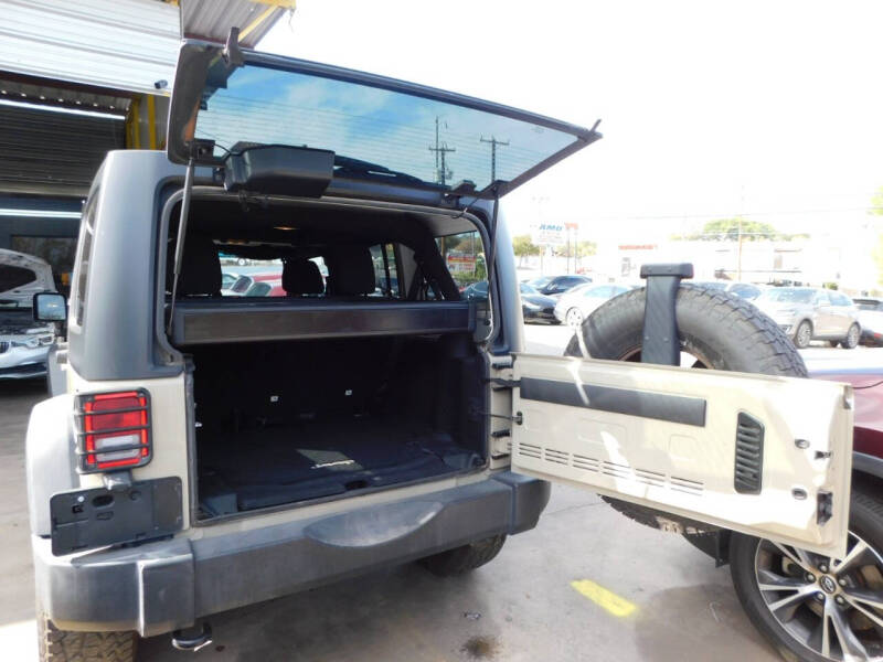 2017 Jeep Wrangler Unlimited Sport