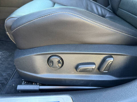 2019 Volkswagen Golf R 4Motion