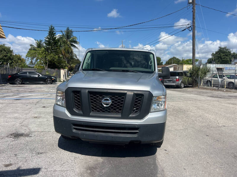 2016 Nissan NV 3500 HD S