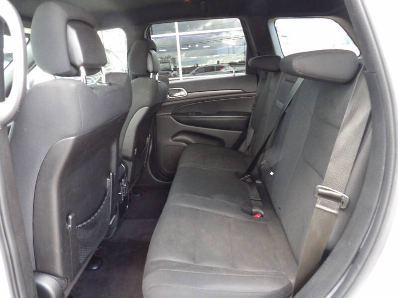 2017 Jeep Grand Cherokee Laredo