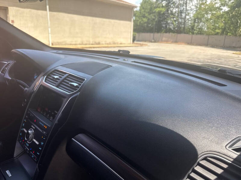 2019 Ford Explorer Limited