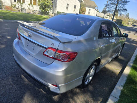 2011 Toyota Corolla S