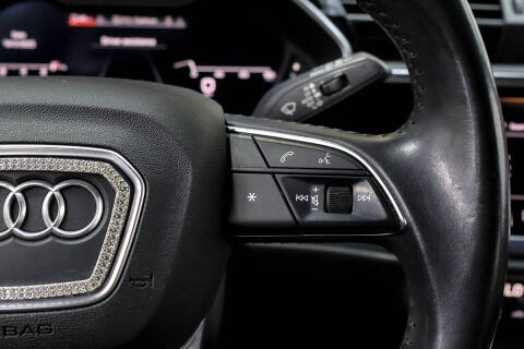 2020 Audi Q3 quattro Premium Plus 45 TFSI