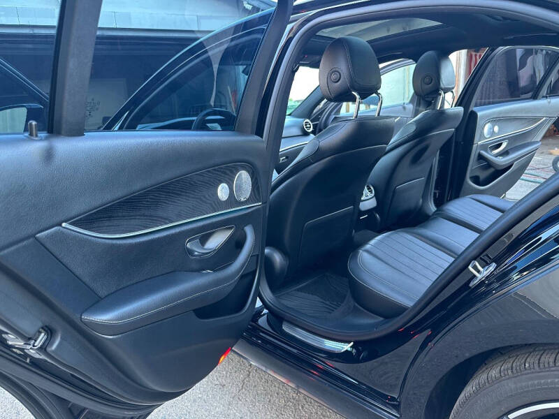 2019 Mercedes-Benz E-Class E 300