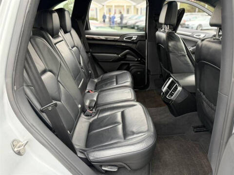 2012 Porsche Cayenne S