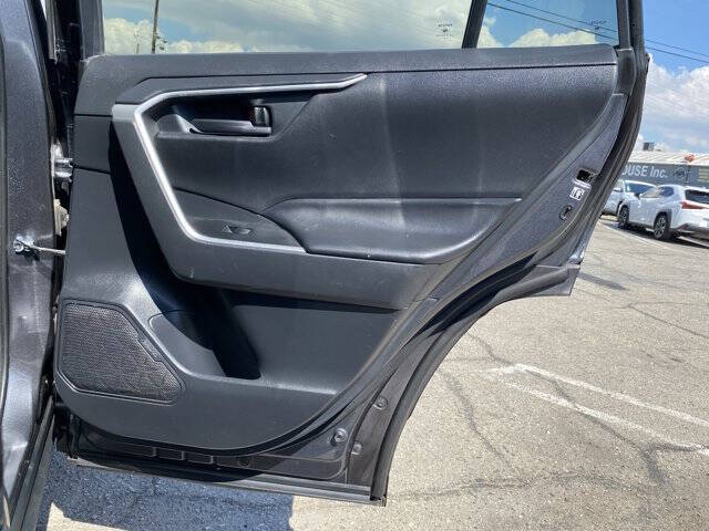 2019 Toyota RAV4 Hybrid LE