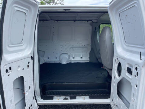 2008 Ford E-Series E-250