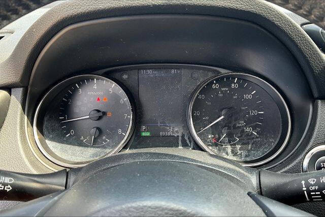 2020 Nissan Rogue SV