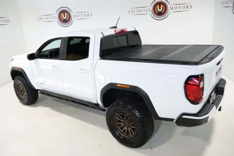 2023 GMC Canyon AT4X