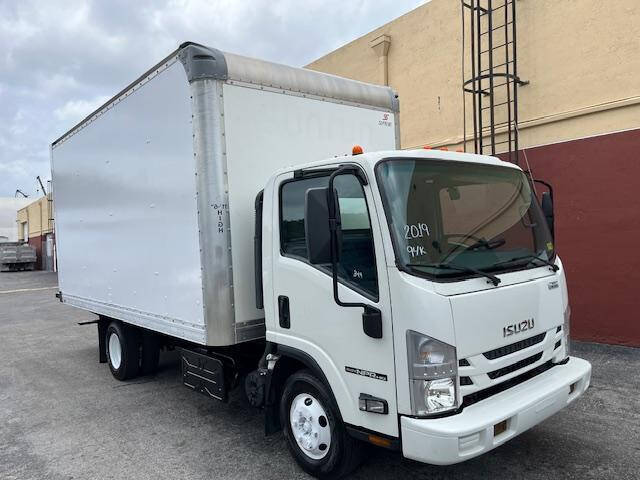 2019 Isuzu NPR