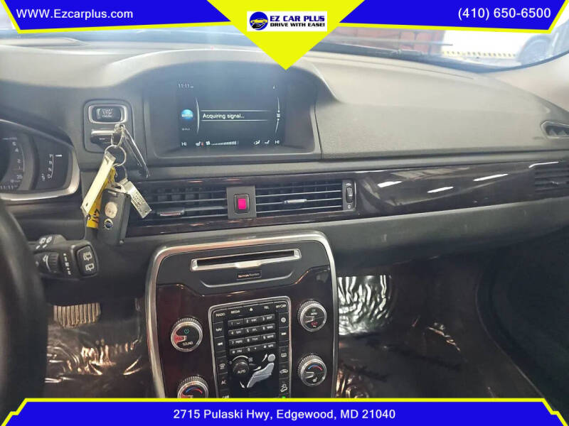 2016 Volvo XC70 T5 Platinum