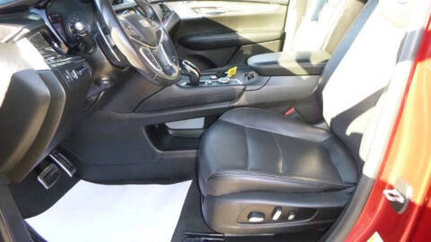 2020 Cadillac XT5 Sport