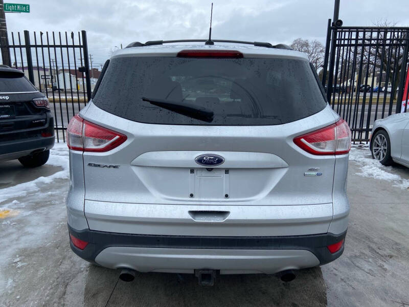 2016 Ford Escape SE