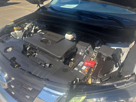 2018 Nissan Pathfinder SV