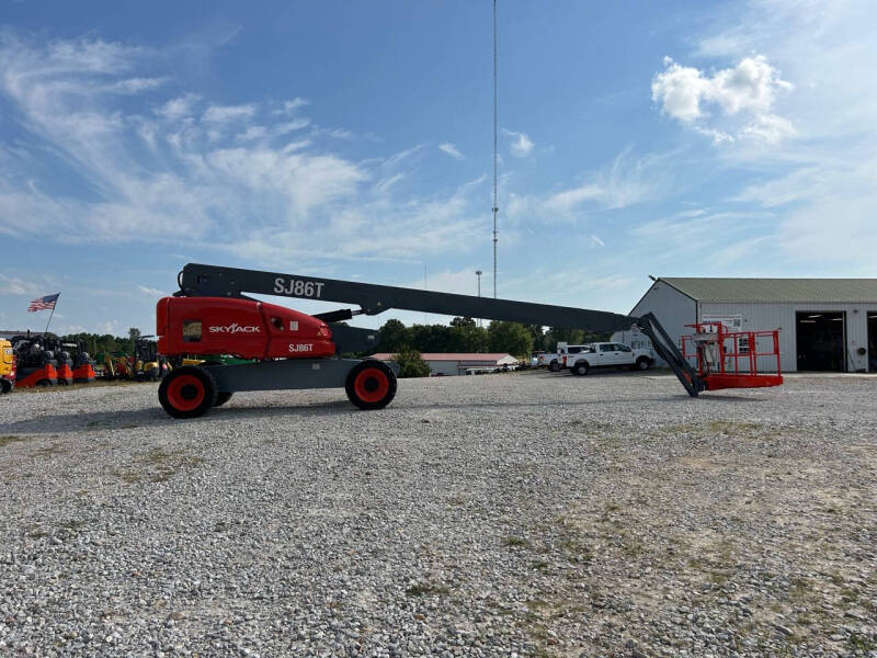 2016 Skyjack 86' Manlift