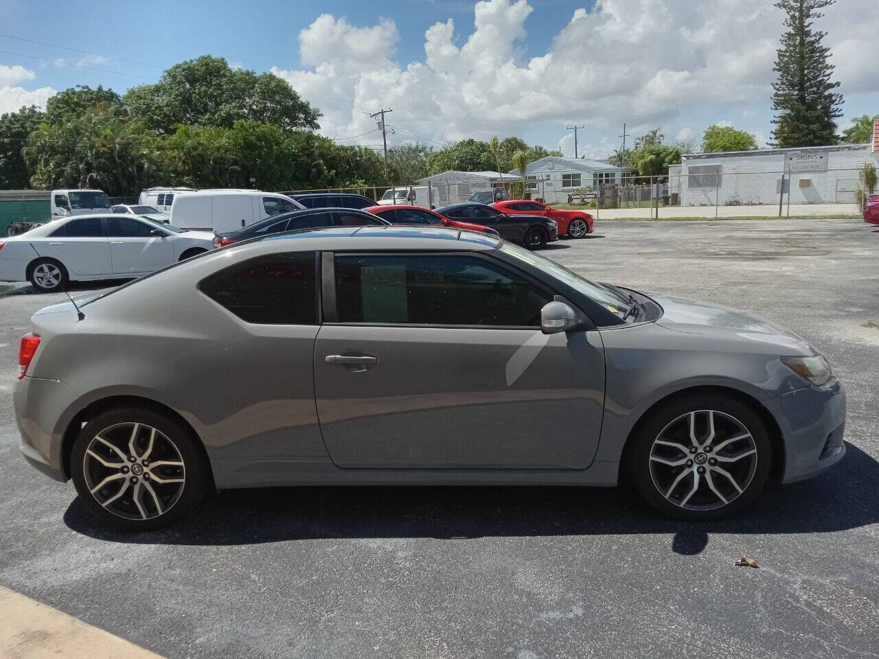 2011 TOYOTA SCION tC Hatchback - $14,999