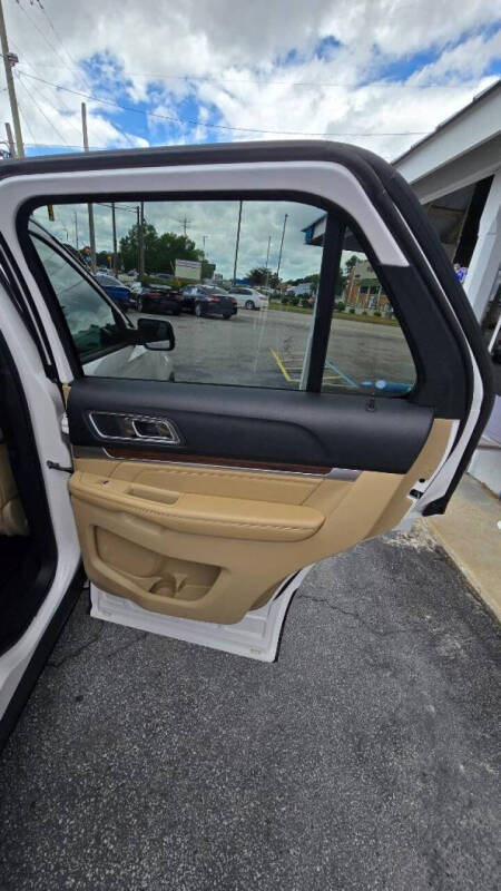 2017 Ford Explorer Limited