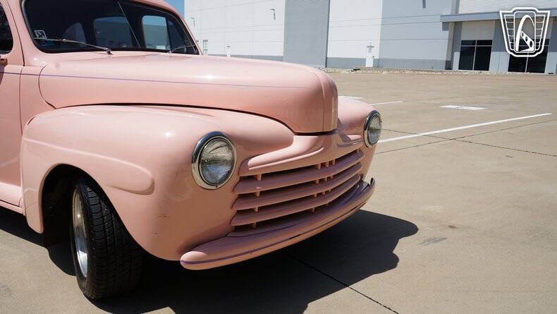1947 Ford Customline