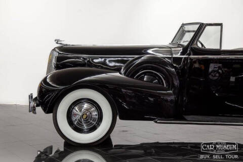 1937 Cadillac Series 85