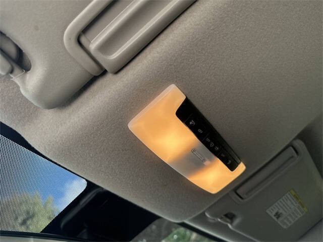 2023 Nissan Versa SV