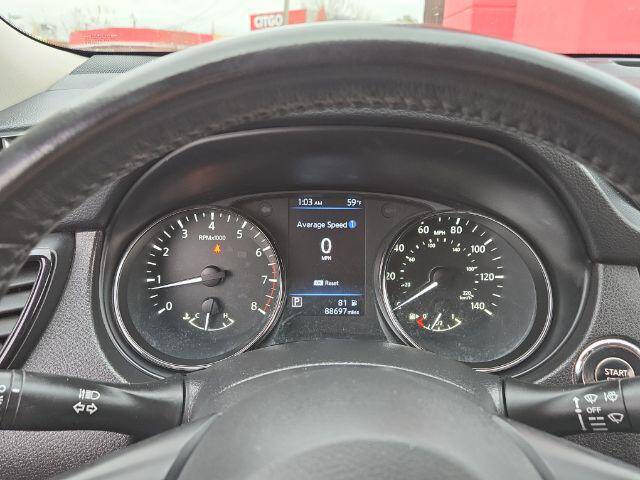 2018 Nissan Rogue SV