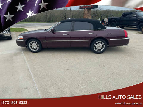 2008 Lincoln Town Car for sale at Hills Auto Sales in Salem AR