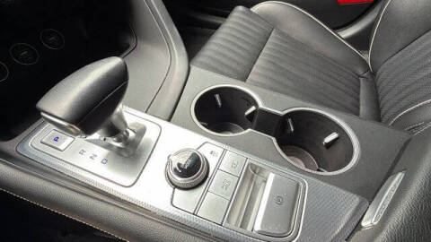 2023 Genesis G70