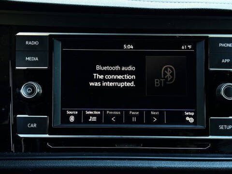 2019 Volkswagen Jetta R-Line