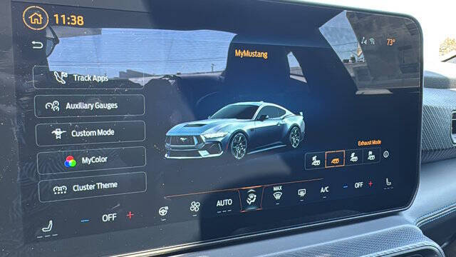 2025 Ford Mustang Dark Horse