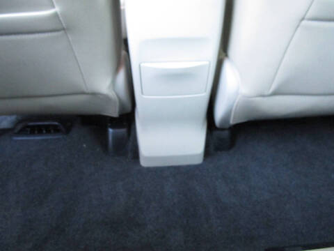 2014 Toyota Prius v Three