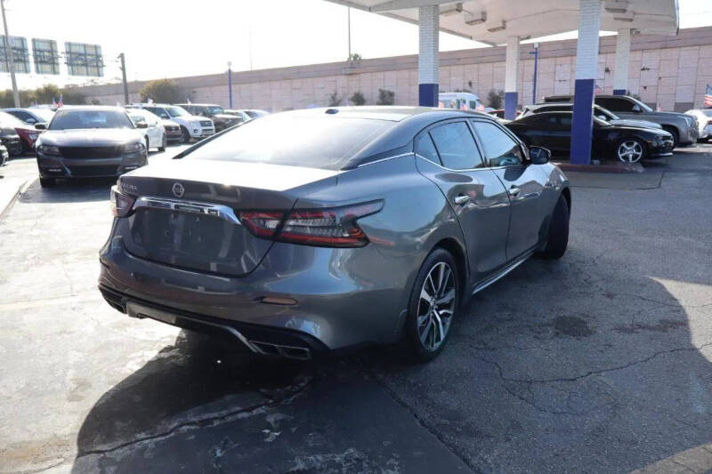 2019 Nissan Maxima
