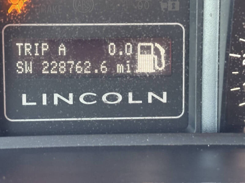 2011 Lincoln Navigator