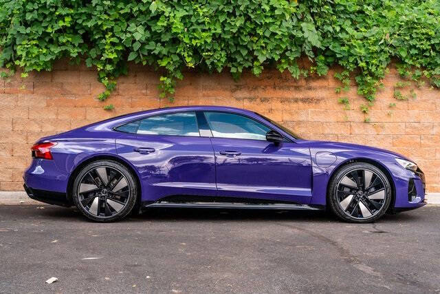 2023 Audi e-tron GT quattro Prestige