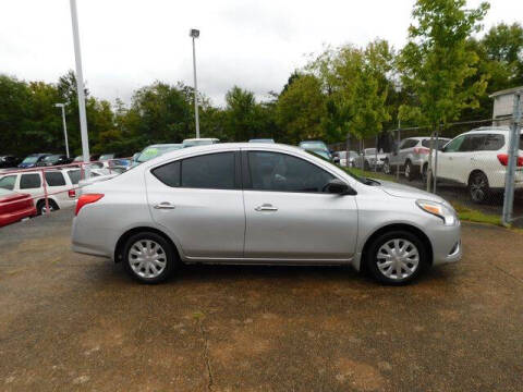 2015 Nissan Versa 1.6 SV