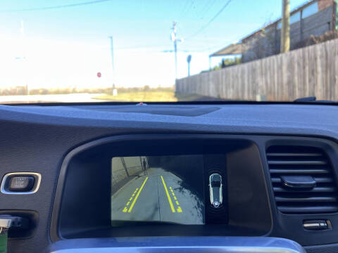 2015 Volvo V60 T5 Drive-E Platinum