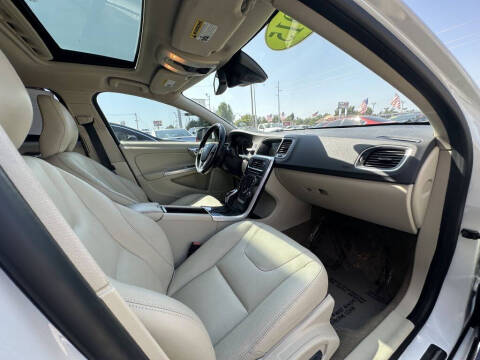 2015 Volvo S60 T5 Drive-E Premier