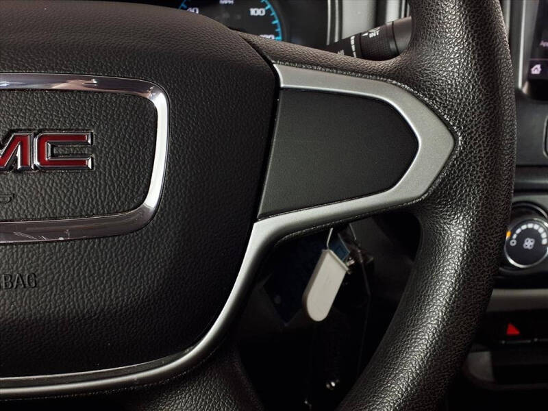 2021 GMC Canyon Elevation Standard