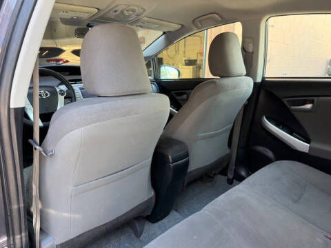 2015 Toyota Prius Three