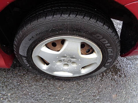 2004 Toyota Corolla LE