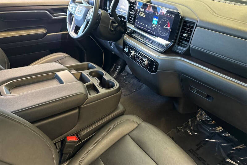 2024 GMC Sierra 1500