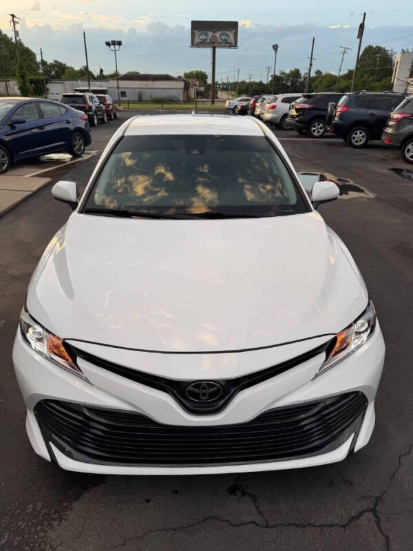 2019 Toyota Camry LE