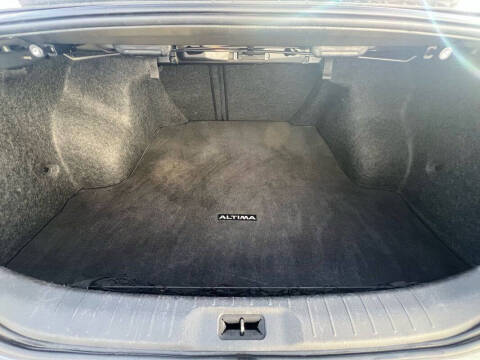 2020 Nissan Altima 2.5 SR