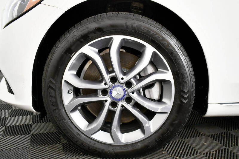 2016 Mercedes-Benz C-Class