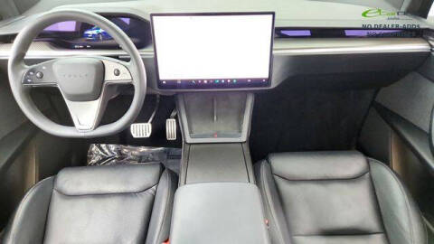 2023 Tesla Model X Plaid