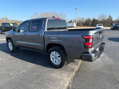 2023 Nissan Frontier SV