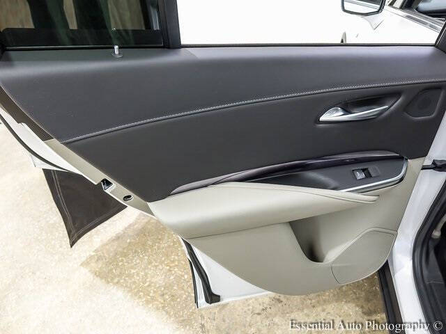 2023 Cadillac XT4 Luxury