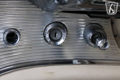 1962 Ford Thunderbird