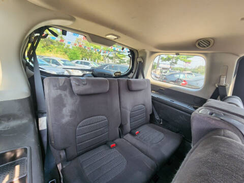 2009 Nissan Pathfinder SE